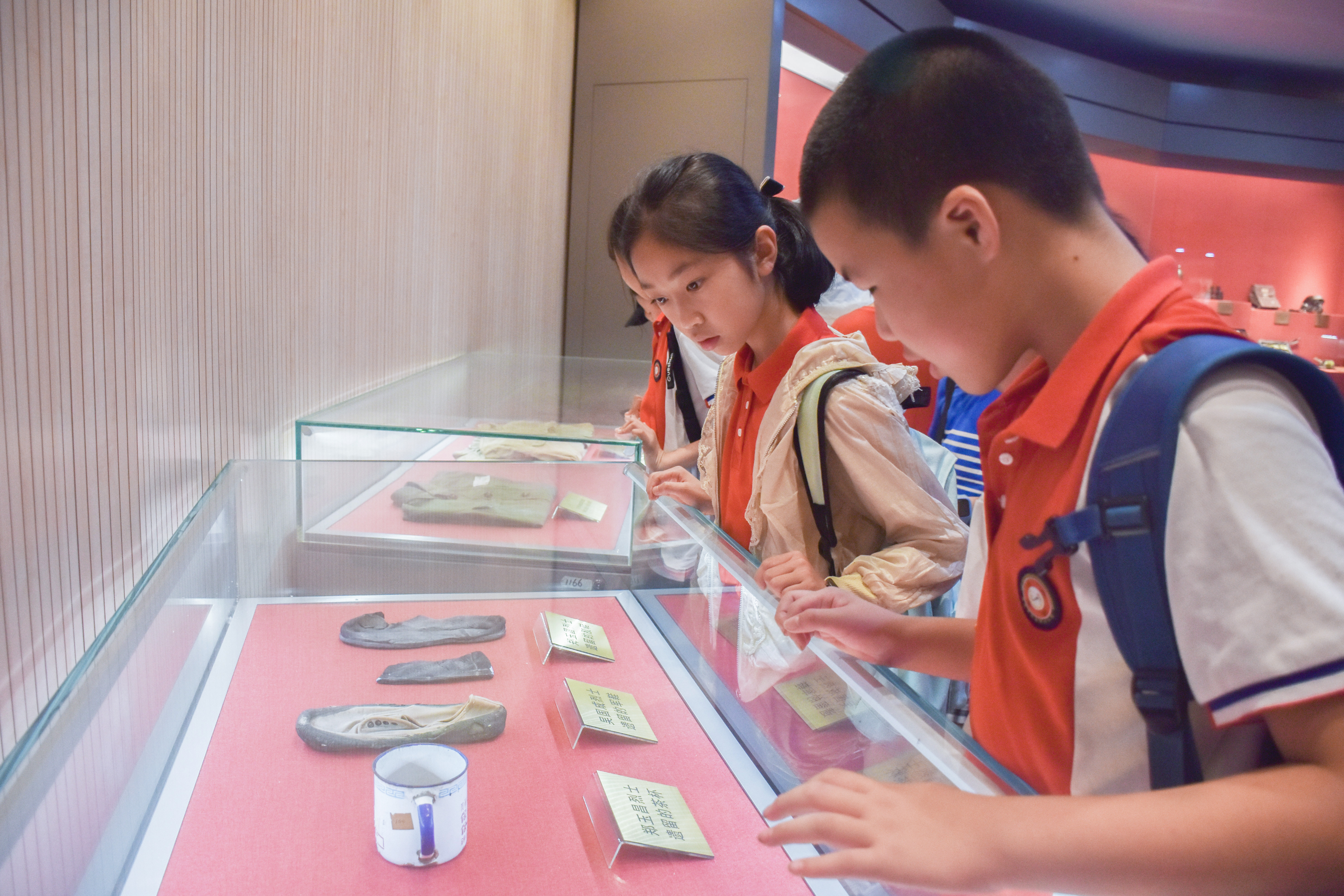 1531900950440688.jpg 02 一江山岛纪念馆.jpg